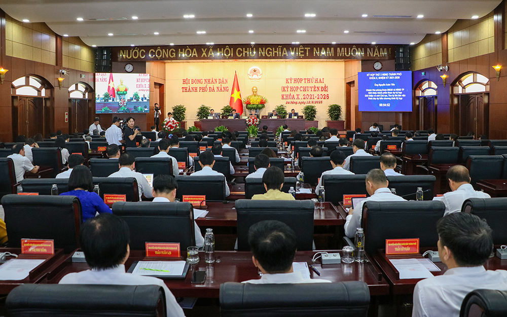 Kỳ họp HĐND thứ 2, khóa 10: Thảo luận, thông qua các nghị quyết bảo đảm bộ máy chính quyền hai cấp vận hành thông suốt, hiệu lực, hiệu quả