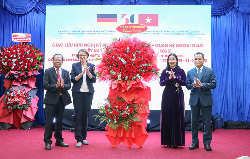 Friendship Exchange Program to Mark the 50th Anniversary of Diplomatic Relations between Vietnam and the Federal Republic of Germany