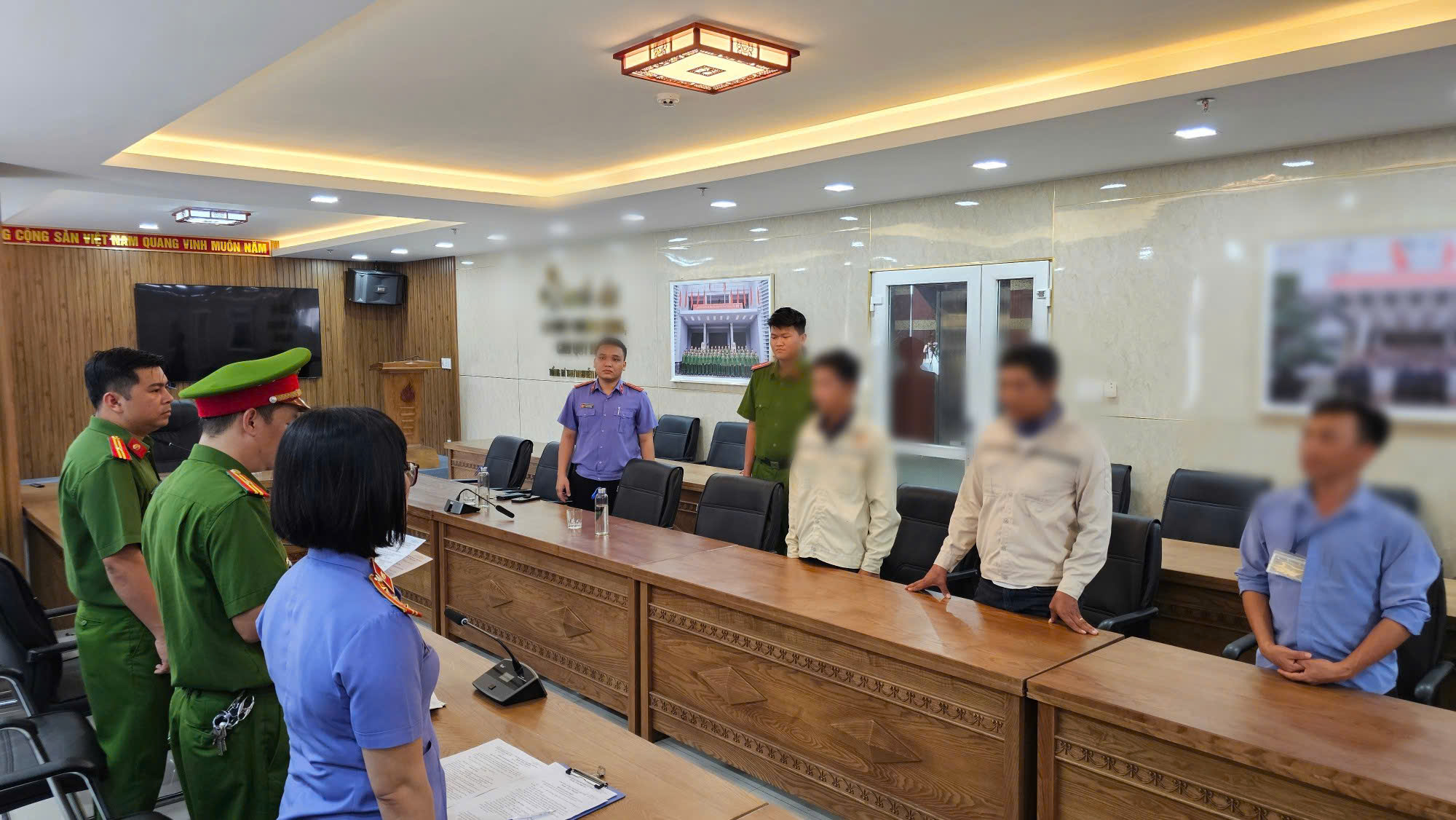 Công an thành phố đẩy mạnh đấu tranh tội phạm môi trường