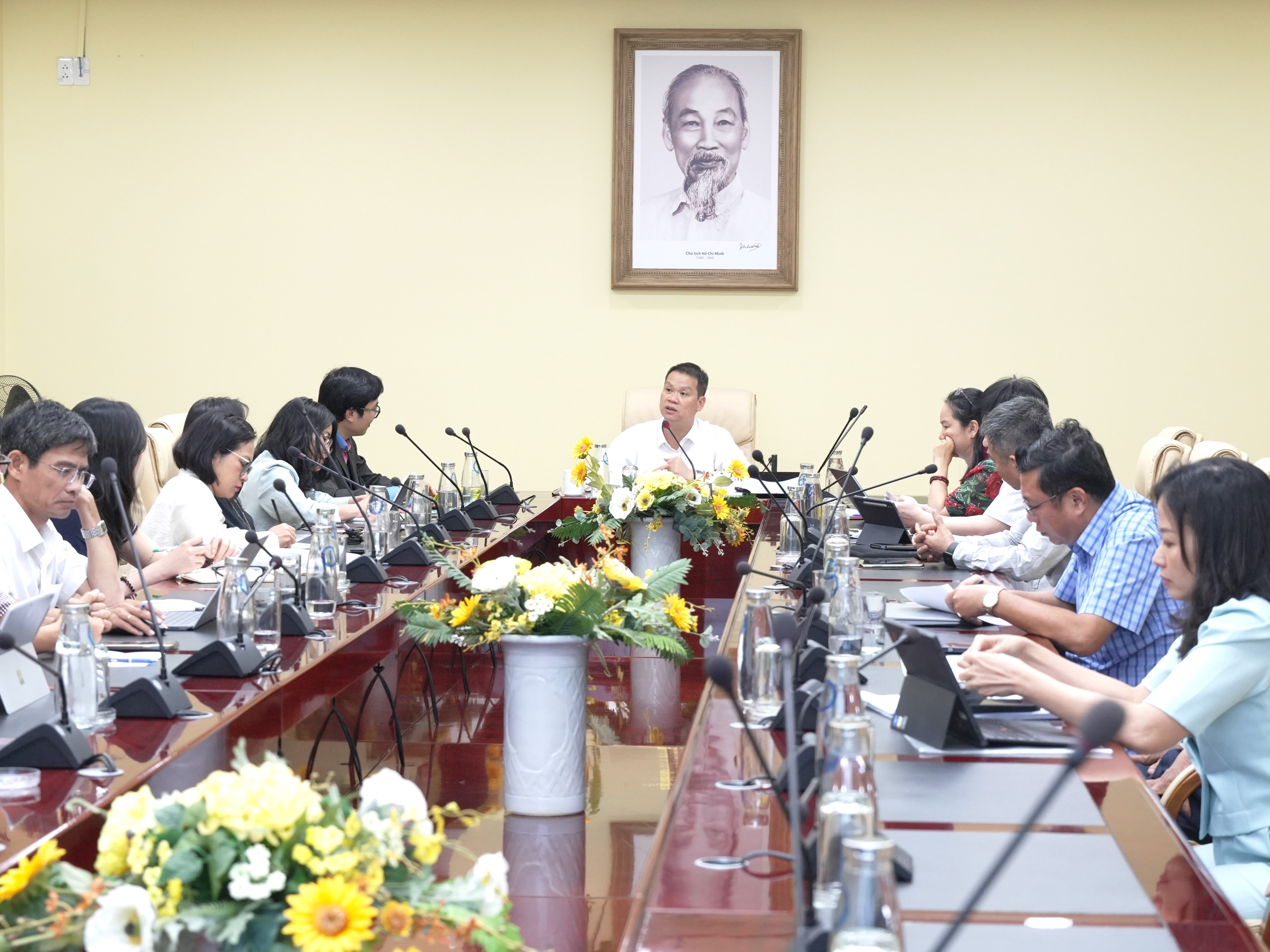 Chiến lược đột phá phát triển phải sát thực tiễn